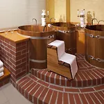 Clarion Congress Hotel 4*