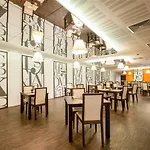 Clarion Congress Hotel