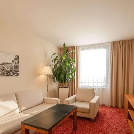 Clarion Congress Hotel