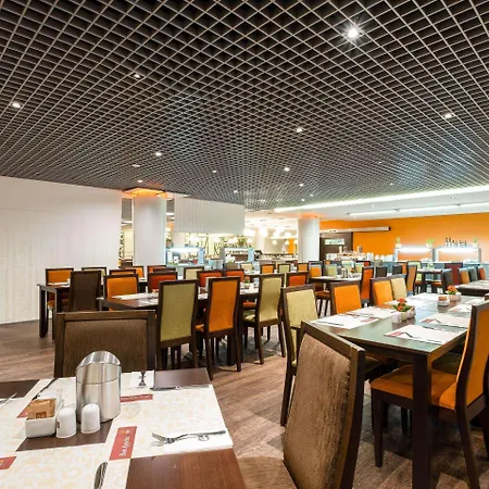 Clarion Congress Hotel