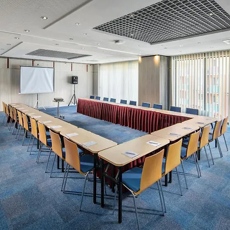Clarion Congress Hotel 4*